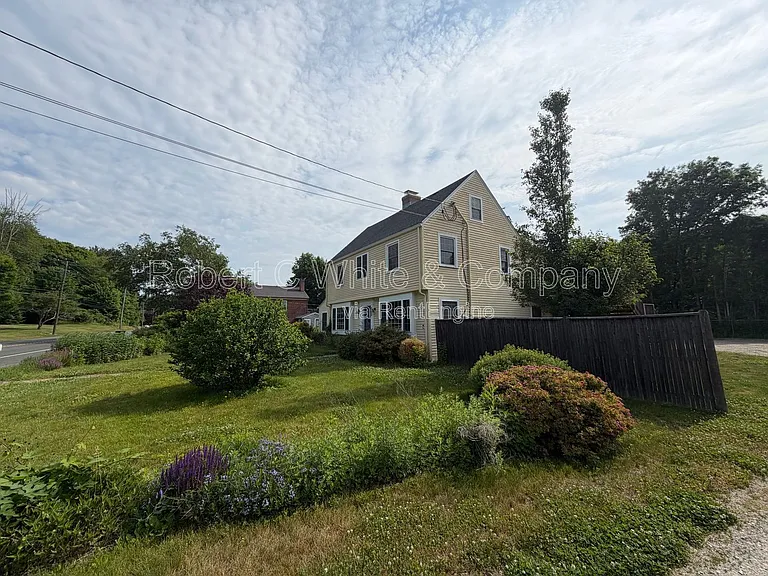 202 Main St #C — Photo 3