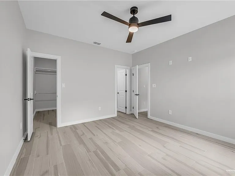 11401 N 25th St #1 — Photo 12