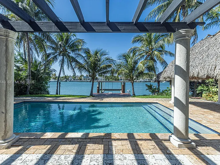 425 N Shore Dr — Photo 30