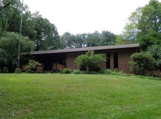 347 Baker Rd, Greenville, PA 16125