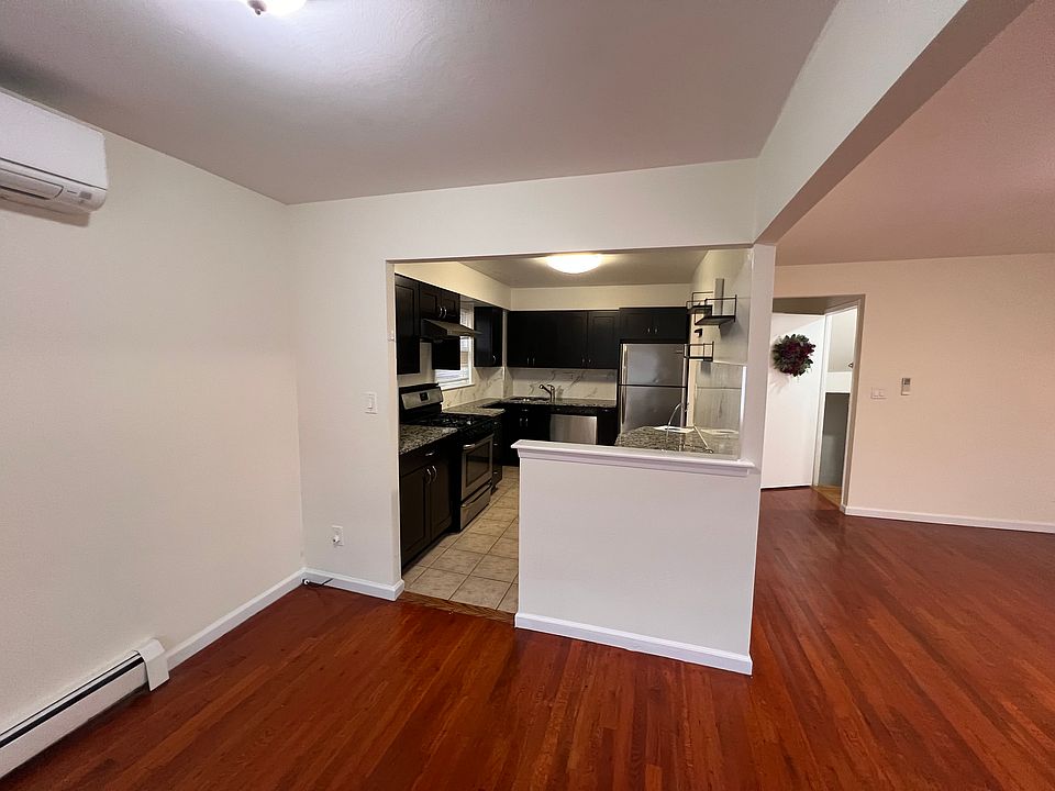 1st image of 3635 165th St Floor 2