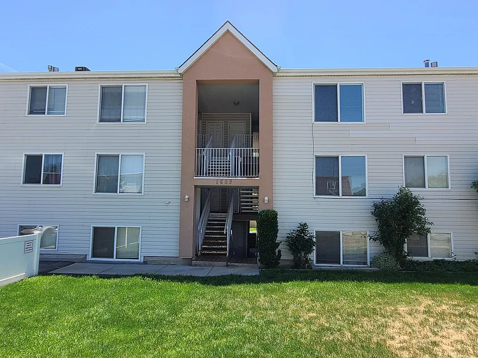 1689 W 8295 S #1