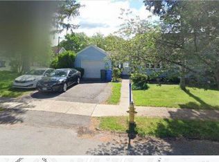 10 Presque St, Rochester, NY 14609