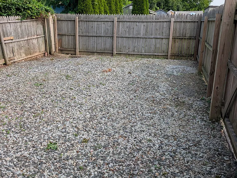 W Roland Rd — Photo 6