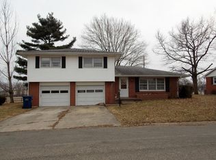 112 Beverly Dr, Paris, IL 61944