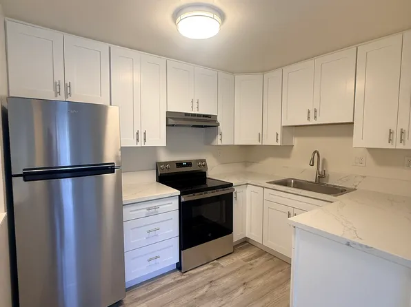 3949 33rd St APT 2, San Diego, CA 92104