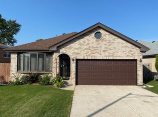 8610 S Major Ave, Burbank, IL