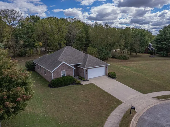 5673 Ronnie Pl, Springdale, AR 72762