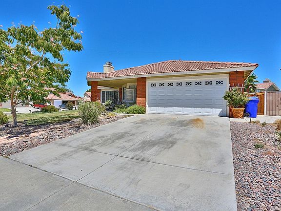 4th image of 12550 Blazing Star Ln