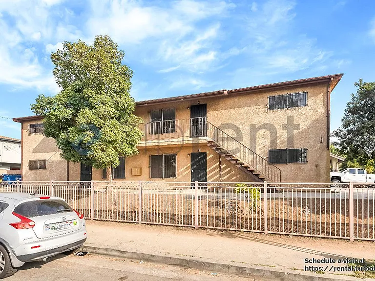 2458 S Normandie Ave #2 — Photo 13