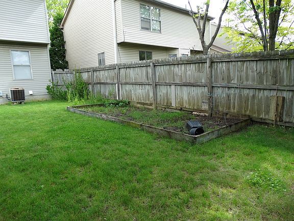 5th image of 919 Larkfield Dr