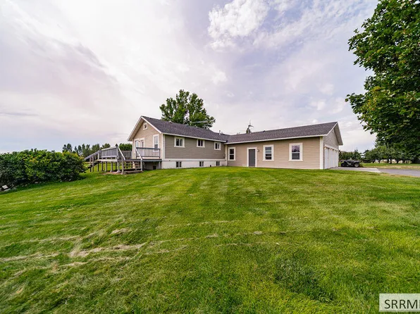 4038 Molly Dr, Rexburg, ID 83440