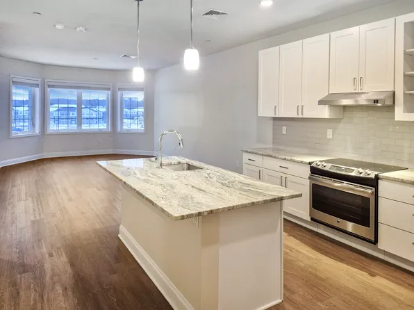 Woodmont Commons Apartments