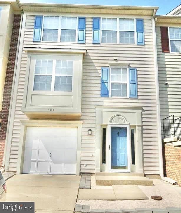 1st image of 305 Waters Cove Ct