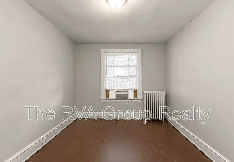 2611 Grayland Ave — Photo 6