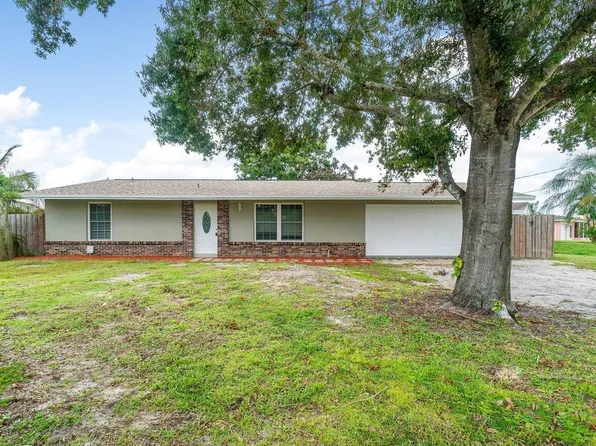 603 SE Harborview Drive, Port St Lucie, FL 34953