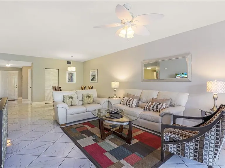 519 Roma Ct #3305 — Photo 3