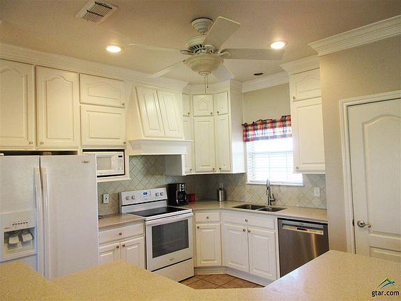 5th image of 1607 County Road 1410