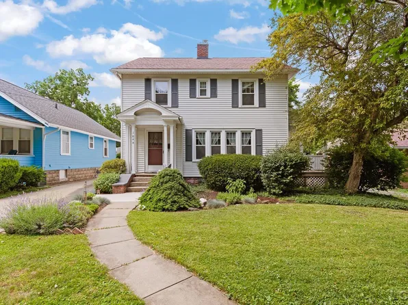 1044 Michigan Ave, Adrian, MI 49221