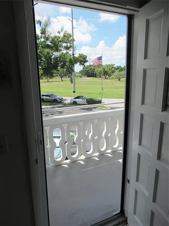2 bed, 2.0 bath, 1100 sqft, $1,500 — Photo 4