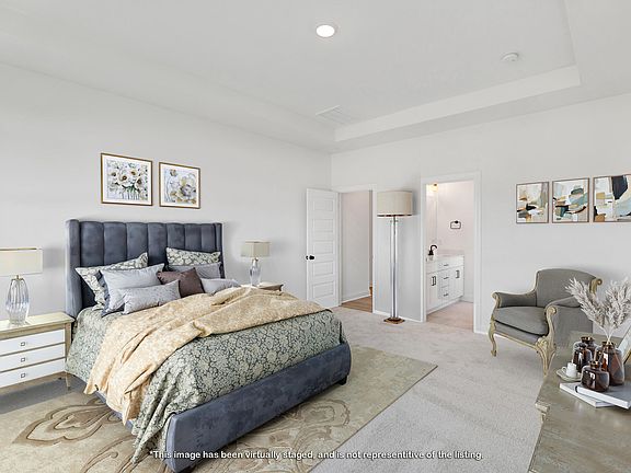5th image of 104 W Fountainhead Ln