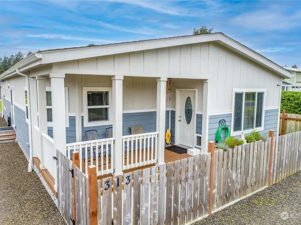 313 N Hoquiam Street, Westport, WA 98595