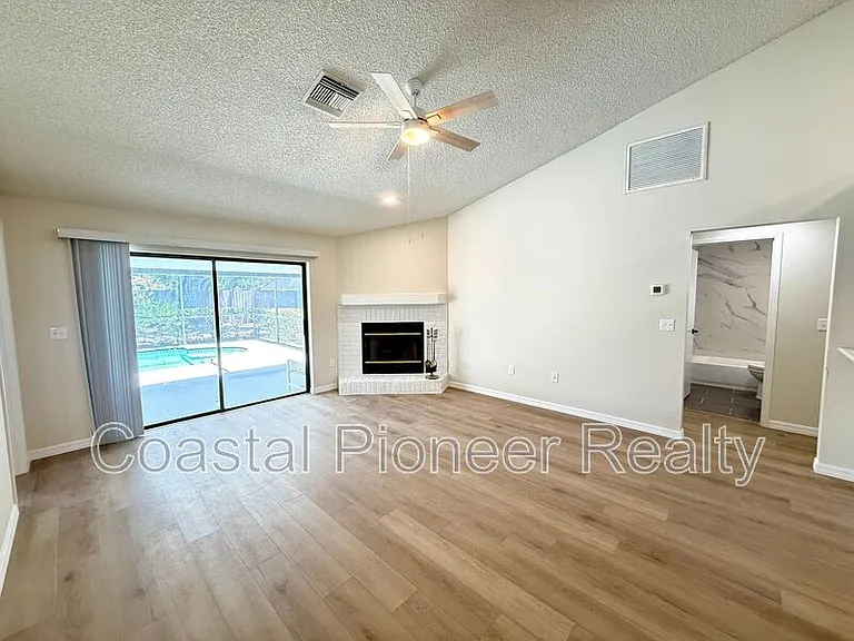 8774 Huntfield St — Photo 7