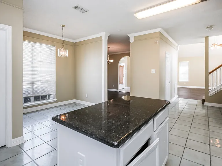 1225 Paul Dr — Photo 8