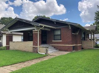 902 N 2nd St, Arkansas City, KS 67005