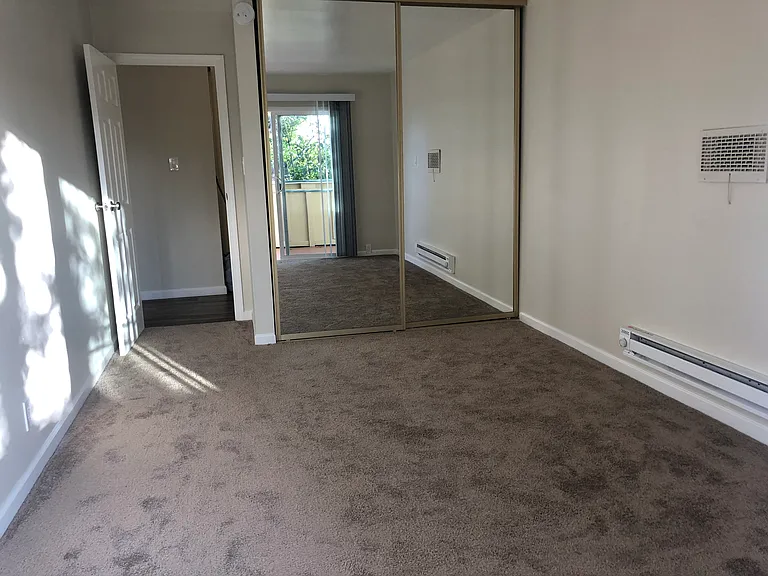 3282 Saint Ignatius Pl #1 — Photo 19