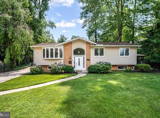8926 Cromwell Dr, Springfield, VA 22151