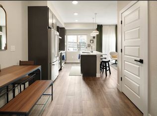 2812 W 53rd Avenue Pl, Denver, CO 80221