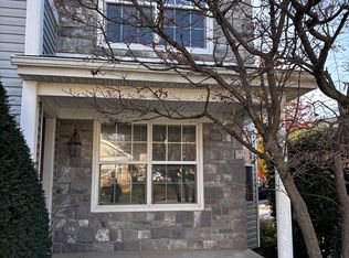 675 Wallingford Rd, Lancaster, PA 17543