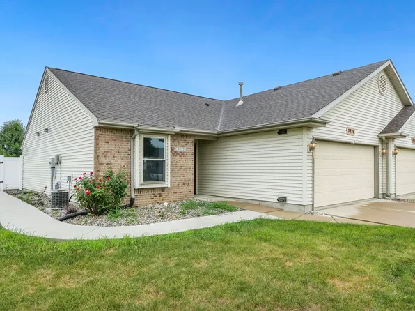 3895 Cobblestone Cv, New Haven, IN 46774