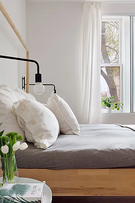 Sold by Compass | media 20