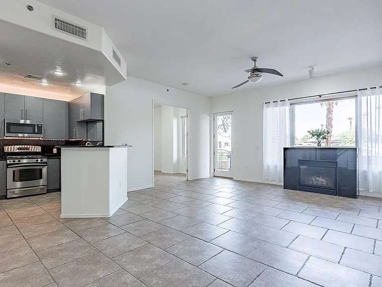 17 W Vernon Ave #11 — Photo 26