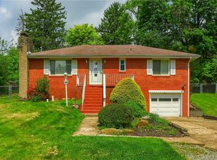 306 Pinevue Dr, Monroeville, PA 15146