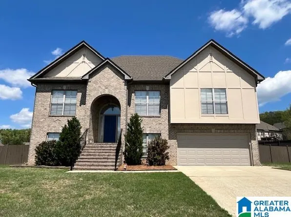 228 Parliament Pkwy, Maylene, AL 35114