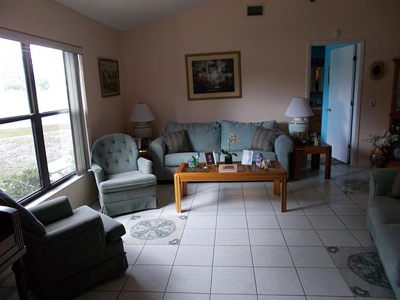 2nd image of 2401 SW Barber Ln