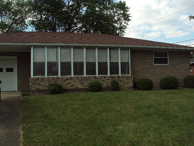 1st image of 100 Linwood Dr