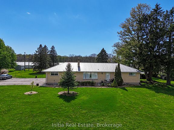 2nd image of 22821 Denfield Rd