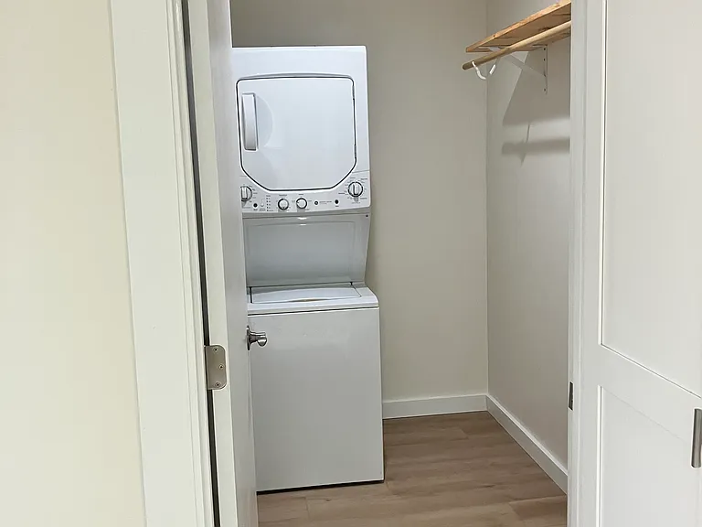 303 Durian St #2 — Photo 18