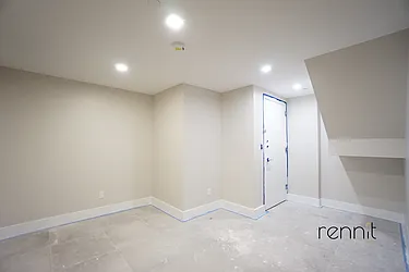 Rented by Rennit Inc.