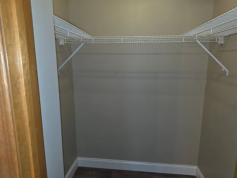 325 Westbrook Dr — Photo 11