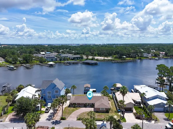 7122 S Lagoon Dr, Panama City Beach, FL 32408