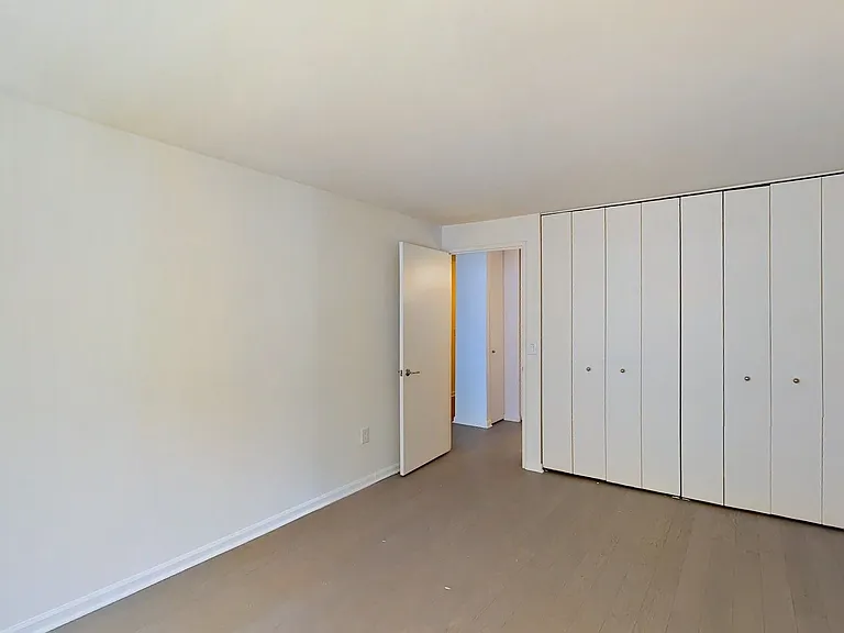 240 E 86th St #23C — Photo 5