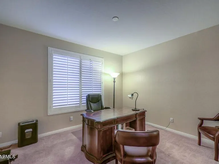 1690 W Bartlett Way — Photo 19