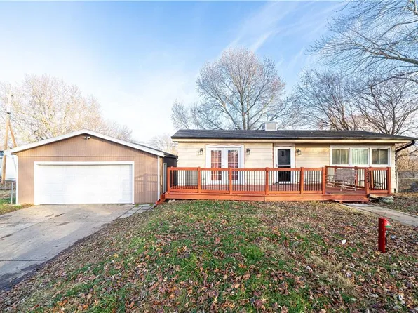 3523 S 41st Ter, Saint Joseph, MO 64503