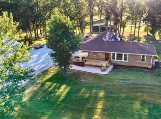 2099 S Pelzer Rd, Boonville, IN 47601