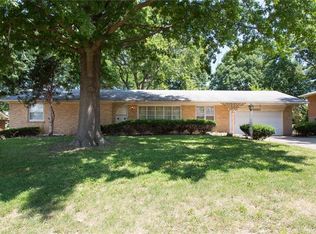 2027 Kingsgate Dr, Saint Louis, MO 63138